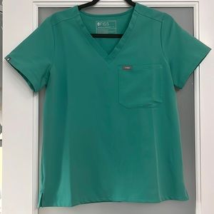 Figs Catarina Surgical Green Scrub Top
